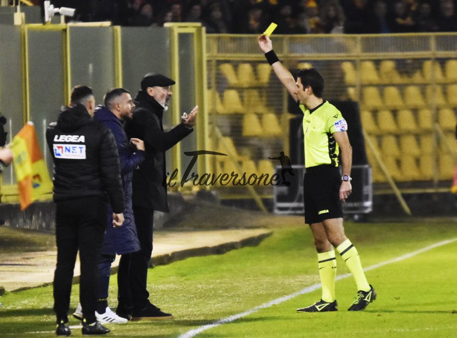 Vivarini-Giaccaglia-arbitro-Taranto