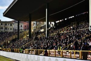 Tribuna del Ceravolo senza Barriere