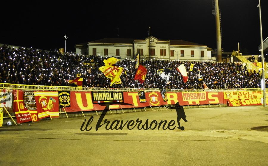 Curva "Massimo Capraro"